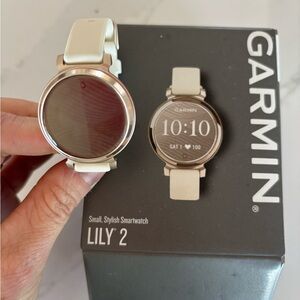 Garmin Lily 2 Smartwatch
